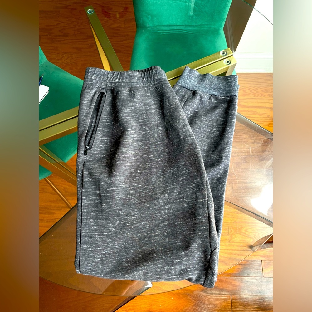 Uniqlo Charcoal Grey Sweatpants